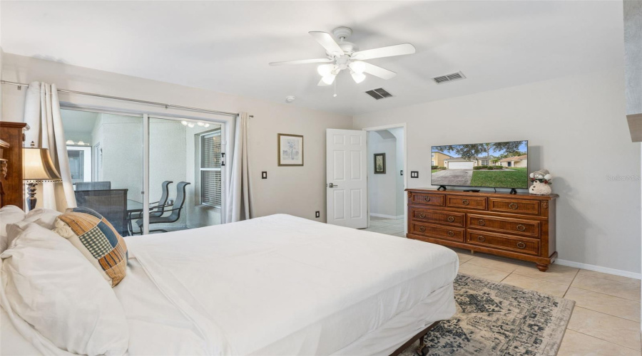 KISSIMMEE, Florida 34746, 4 Bedrooms Bedrooms, ,2 BathroomsBathrooms,Residential,For Sale,HIDEAWAY BEACH,0,MFRS5139158