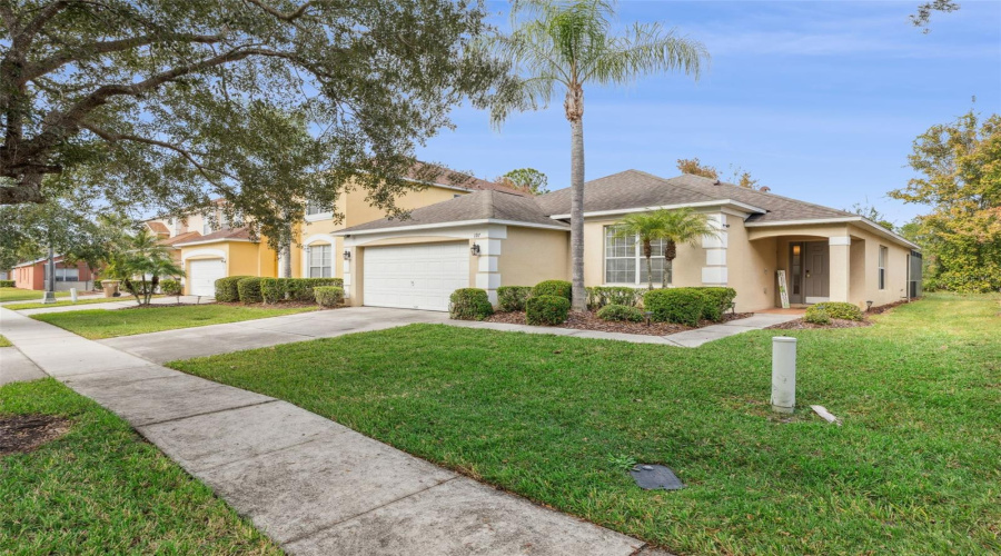 KISSIMMEE, Florida 34746, 4 Bedrooms Bedrooms, ,2 BathroomsBathrooms,Residential,For Sale,HIDEAWAY BEACH,0,MFRS5139158
