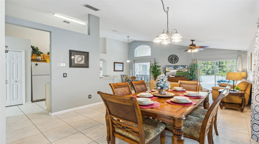 KISSIMMEE, Florida 34746, 4 Bedrooms Bedrooms, ,2 BathroomsBathrooms,Residential,For Sale,HIDEAWAY BEACH,0,MFRS5139158