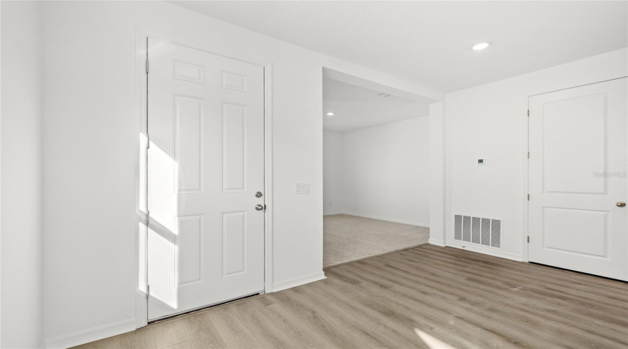 KISSIMMEE, Florida 34746, 3 Bedrooms Bedrooms, ,2 BathroomsBathrooms,Residential,For Sale,BROADWING,0,MFRO6387796