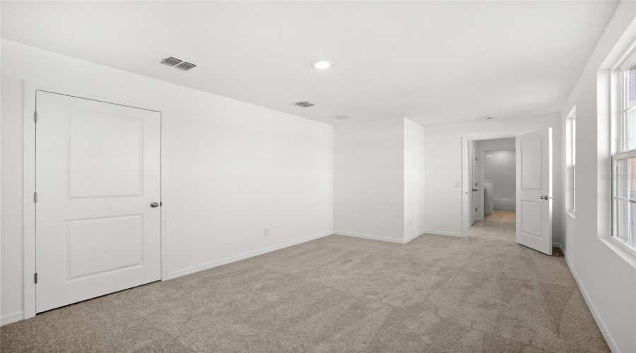 KISSIMMEE, Florida 34746, 3 Bedrooms Bedrooms, ,2 BathroomsBathrooms,Residential,For Sale,BROADWING,0,MFRO6387796