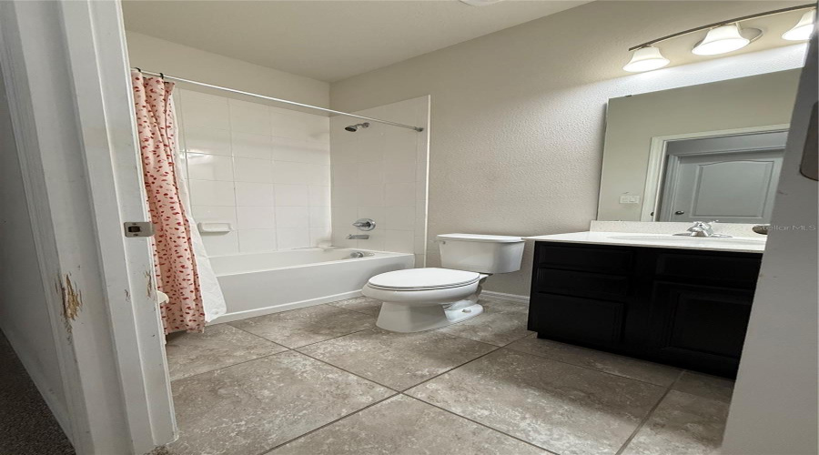 DAVENPORT, Florida 33837, 4 Bedrooms Bedrooms, ,2 BathroomsBathrooms,Residential,For Sale,SPANISH PINE,0,MFRS5149913