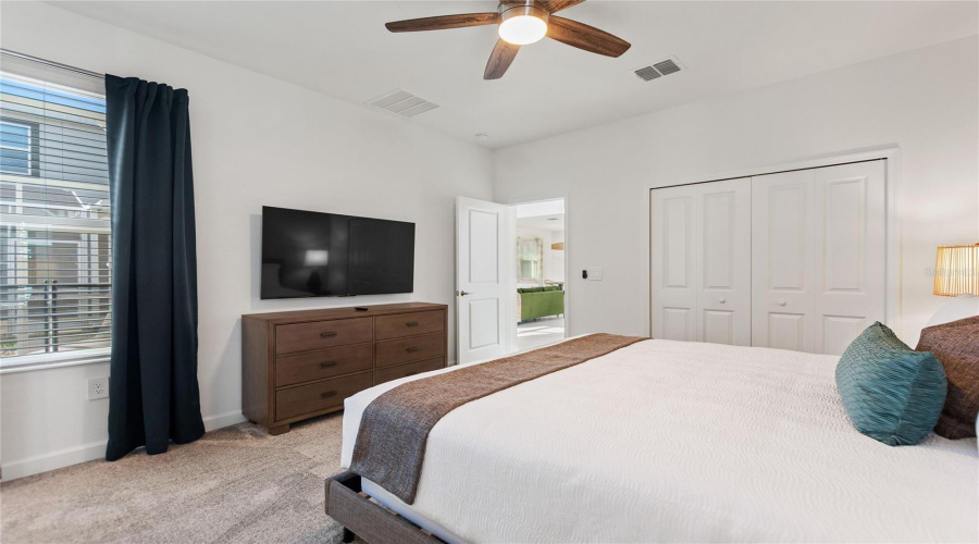 DAVENPORT, Florida 33896, 5 Bedrooms Bedrooms, ,5 BathroomsBathrooms,Residential,For Sale,SOMMERSET HILLS,0,MFRO6408494