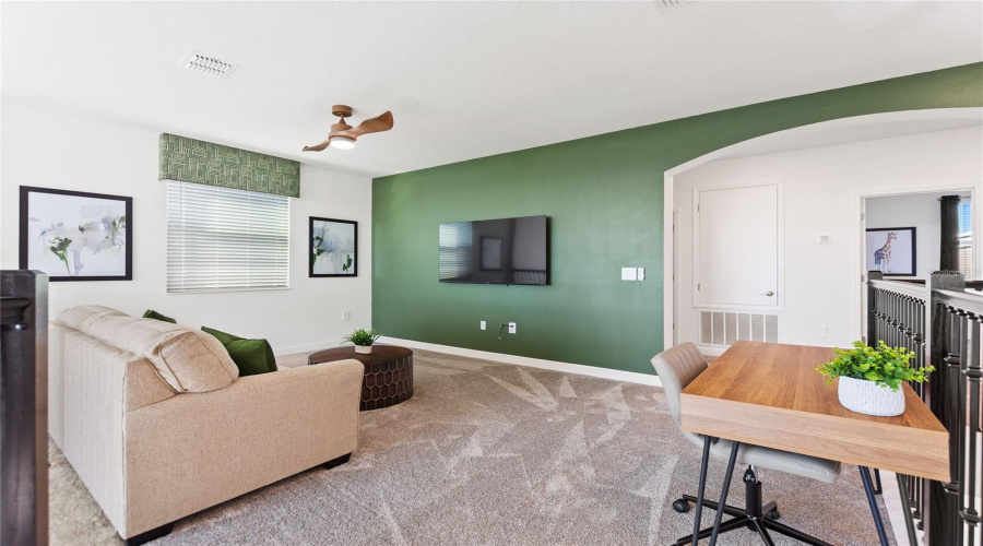 DAVENPORT, Florida 33896, 5 Bedrooms Bedrooms, ,5 BathroomsBathrooms,Residential,For Sale,SOMMERSET HILLS,0,MFRO6408494