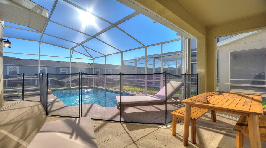 DAVENPORT, Florida 33896, 5 Bedrooms Bedrooms, ,5 BathroomsBathrooms,Residential,For Sale,SOMMERSET HILLS,0,MFRO6408494