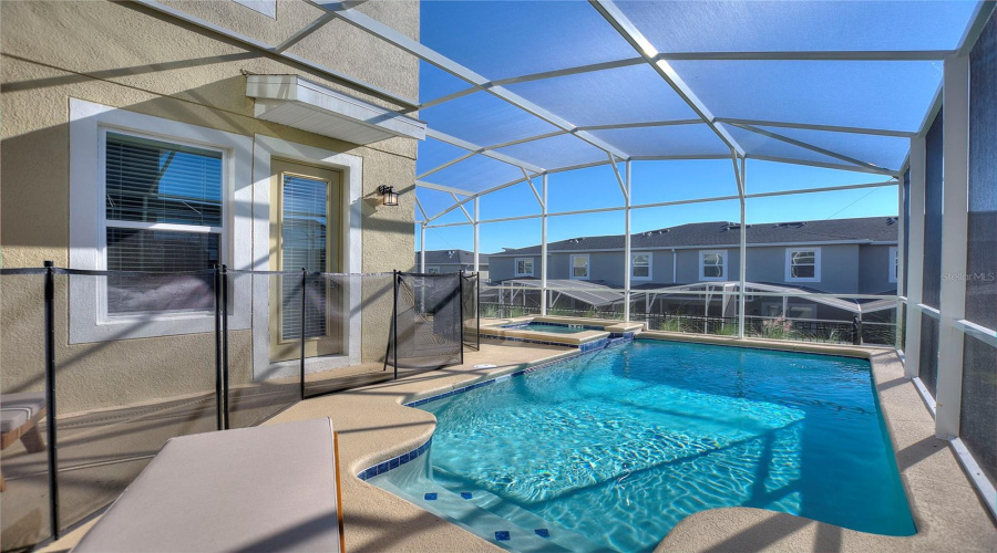DAVENPORT, Florida 33896, 5 Bedrooms Bedrooms, ,5 BathroomsBathrooms,Residential,For Sale,SOMMERSET HILLS,0,MFRO6408494