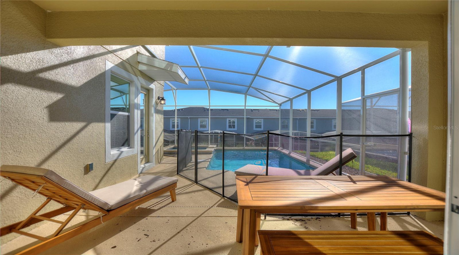 DAVENPORT, Florida 33896, 5 Bedrooms Bedrooms, ,5 BathroomsBathrooms,Residential,For Sale,SOMMERSET HILLS,0,MFRO6408494