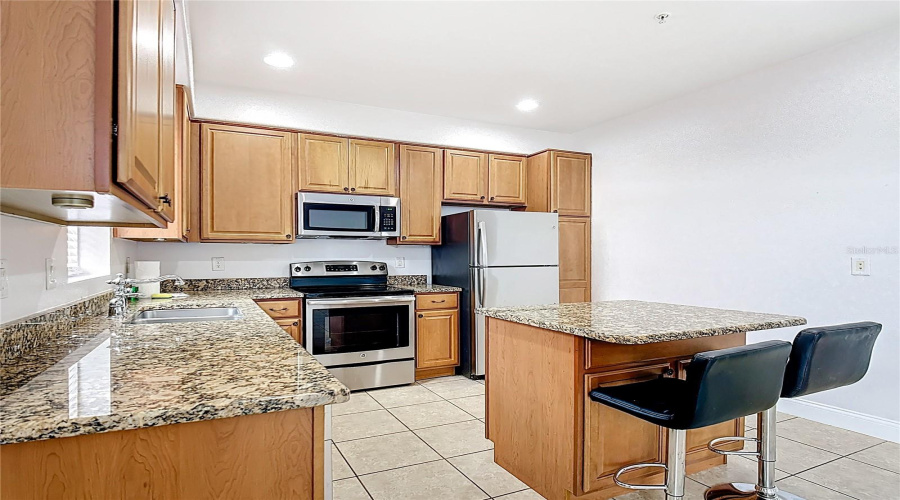 DAVENPORT, Florida 33897, 4 Bedrooms Bedrooms, ,3 BathroomsBathrooms,Residential,For Sale,BELLA VISTA,0,MFRS5144491