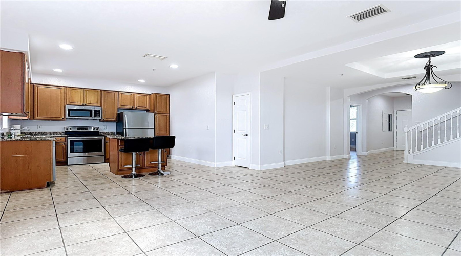 DAVENPORT, Florida 33897, 4 Bedrooms Bedrooms, ,3 BathroomsBathrooms,Residential,For Sale,BELLA VISTA,0,MFRS5144491