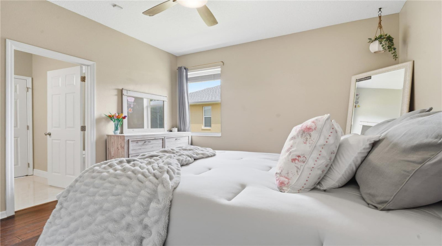 KISSIMMEE, Florida 34746, 4 Bedrooms Bedrooms, ,3 BathroomsBathrooms,Residential,For Sale,MARACAIBO,0,MFRS5149767