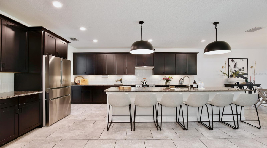 KISSIMMEE, Florida 34746, 4 Bedrooms Bedrooms, ,3 BathroomsBathrooms,Residential,For Sale,FAIRY TALE,0,MFRO6408538