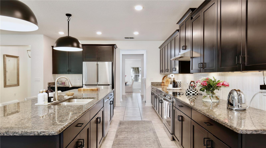 KISSIMMEE, Florida 34746, 4 Bedrooms Bedrooms, ,3 BathroomsBathrooms,Residential,For Sale,FAIRY TALE,0,MFRO6408538