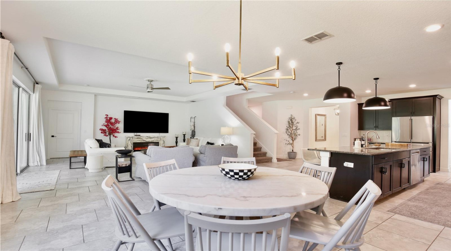 KISSIMMEE, Florida 34746, 4 Bedrooms Bedrooms, ,3 BathroomsBathrooms,Residential,For Sale,FAIRY TALE,0,MFRO6408538