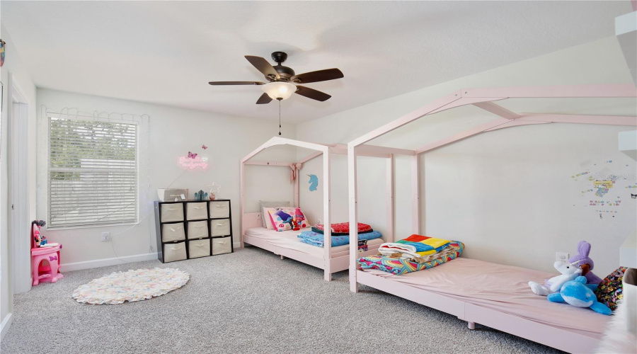 KISSIMMEE, Florida 34746, 4 Bedrooms Bedrooms, ,3 BathroomsBathrooms,Residential,For Sale,FAIRY TALE,0,MFRO6408538