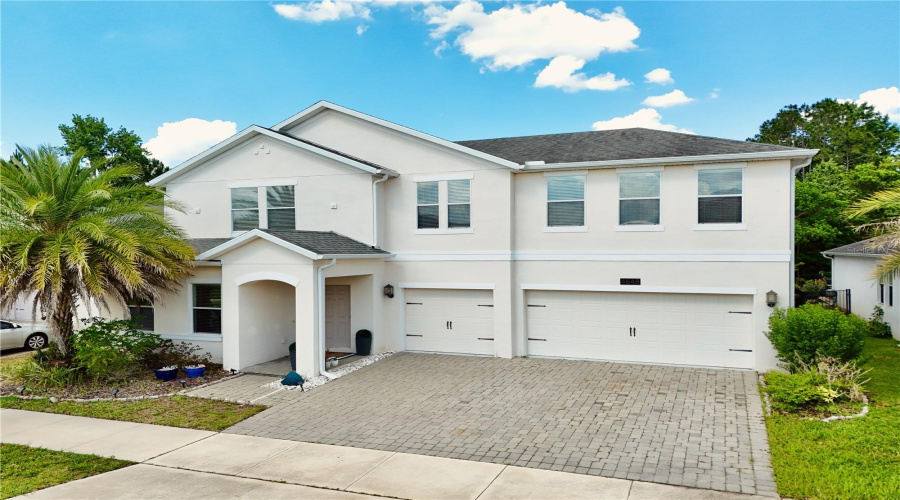 KISSIMMEE, Florida 34746, 4 Bedrooms Bedrooms, ,3 BathroomsBathrooms,Residential,For Sale,FAIRY TALE,0,MFRO6408538