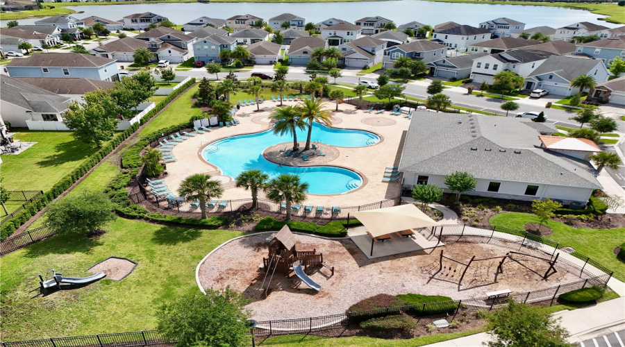 KISSIMMEE, Florida 34746, 4 Bedrooms Bedrooms, ,3 BathroomsBathrooms,Residential,For Sale,FAIRY TALE,0,MFRO6408538