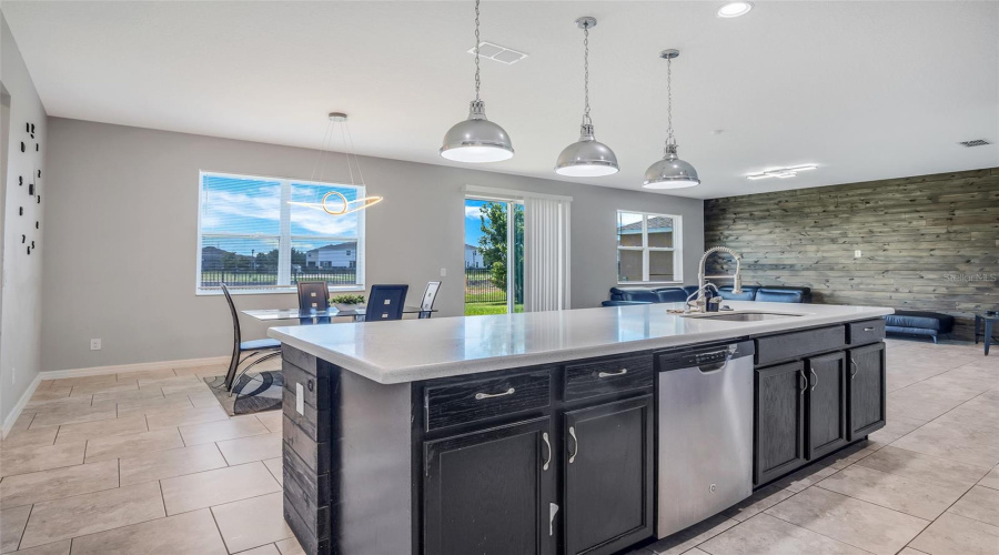 Kitchen 4