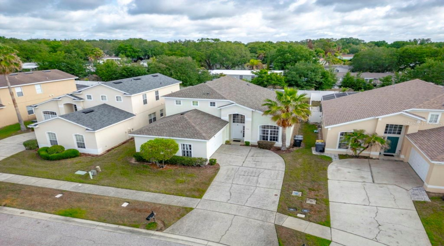 DAVENPORT, Florida 33897, 5 Bedrooms Bedrooms, ,4 BathroomsBathrooms,Residential,For Sale,BLOOMINGDALE,0,MFRO6408560