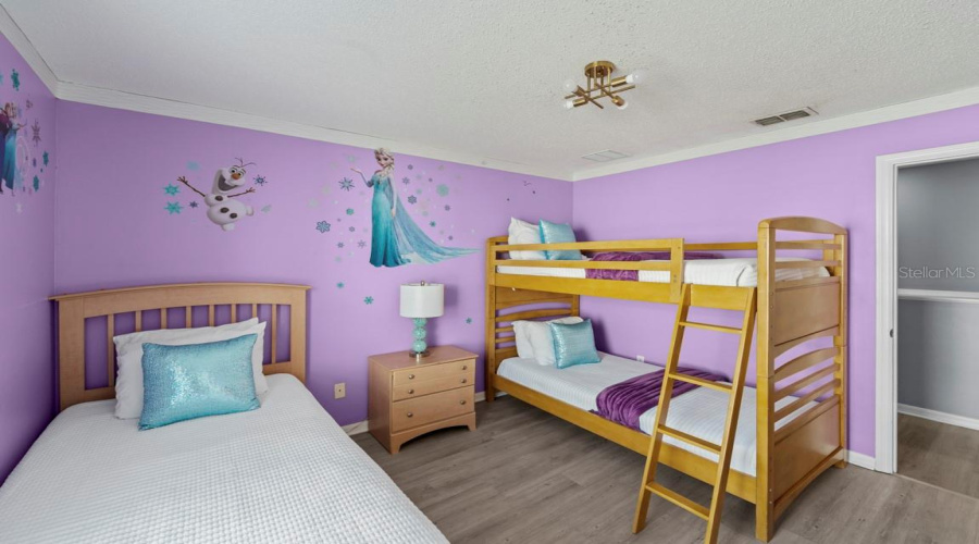 DAVENPORT, Florida 33897, 5 Bedrooms Bedrooms, ,4 BathroomsBathrooms,Residential,For Sale,BLOOMINGDALE,0,MFRO6408560