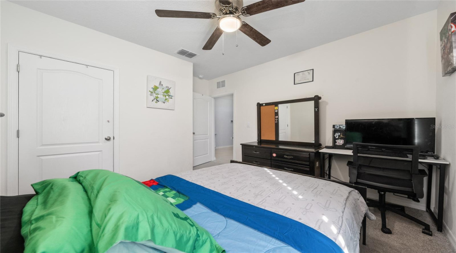 DAVENPORT, Florida 33837, 4 Bedrooms Bedrooms, ,2 BathroomsBathrooms,Residential,For Sale,VICTORIA,0,MFRS5138149