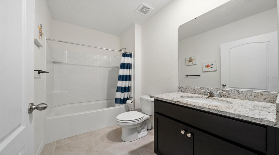 DAVENPORT, Florida 33837, 4 Bedrooms Bedrooms, ,2 BathroomsBathrooms,Residential,For Sale,VICTORIA,0,MFRS5138149