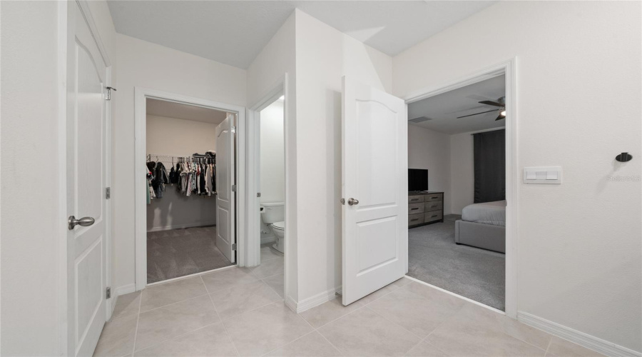 DAVENPORT, Florida 33837, 4 Bedrooms Bedrooms, ,2 BathroomsBathrooms,Residential,For Sale,VICTORIA,0,MFRS5138149