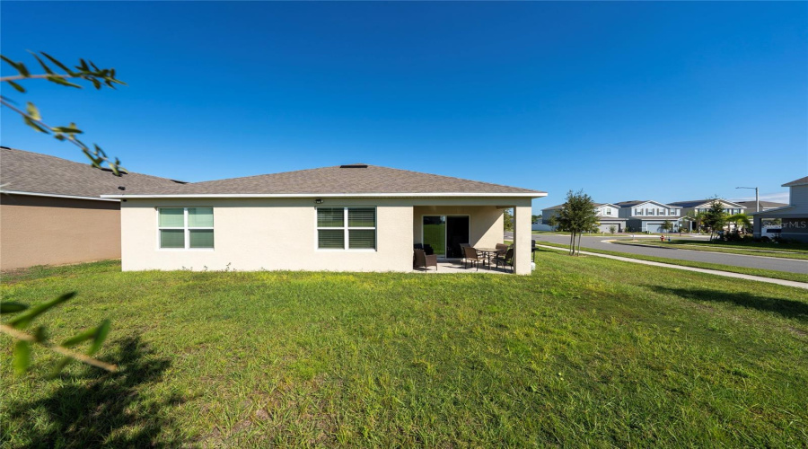 DAVENPORT, Florida 33837, 4 Bedrooms Bedrooms, ,2 BathroomsBathrooms,Residential,For Sale,VICTORIA,0,MFRS5138149