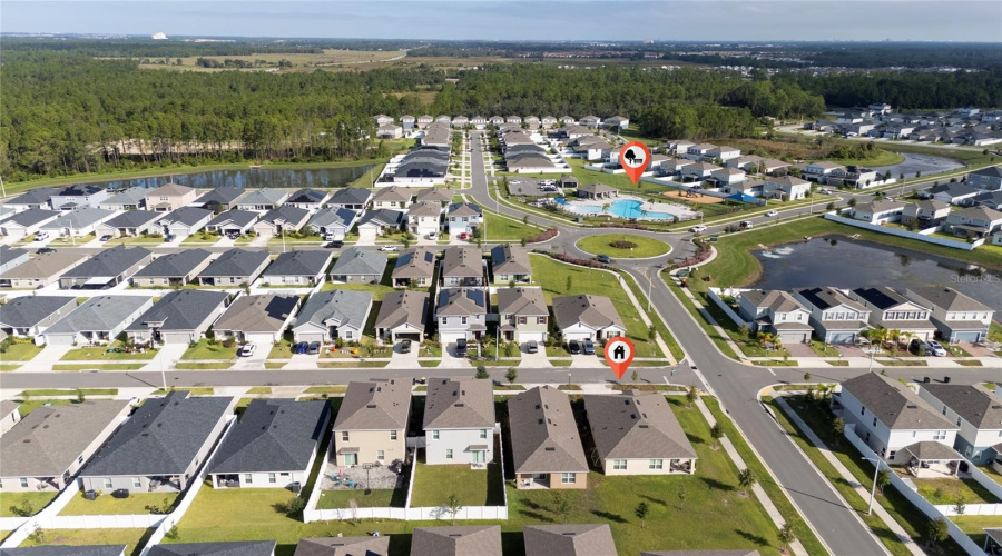 DAVENPORT, Florida 33837, 4 Bedrooms Bedrooms, ,2 BathroomsBathrooms,Residential,For Sale,VICTORIA,0,MFRS5138149