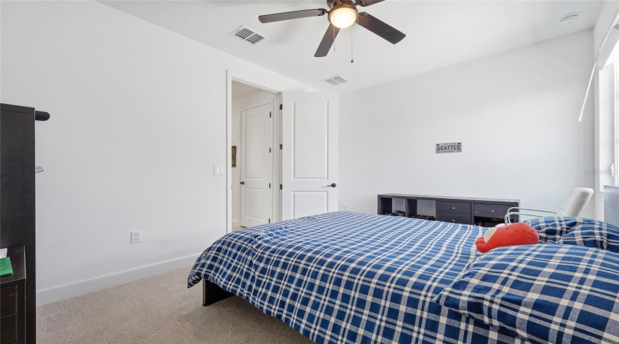 KISSIMMEE, Florida 34747, 6 Bedrooms Bedrooms, ,4 BathroomsBathrooms,Residential,For Sale,ESTUARY LAKE,0,MFRO6407514
