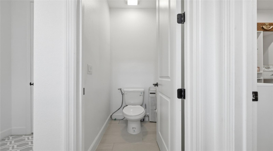 KISSIMMEE, Florida 34747, 6 Bedrooms Bedrooms, ,4 BathroomsBathrooms,Residential,For Sale,ESTUARY LAKE,0,MFRO6407514