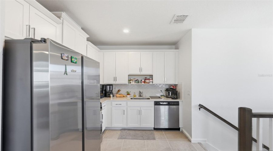 KISSIMMEE, Florida 34747, 6 Bedrooms Bedrooms, ,4 BathroomsBathrooms,Residential,For Sale,ESTUARY LAKE,0,MFRO6407514