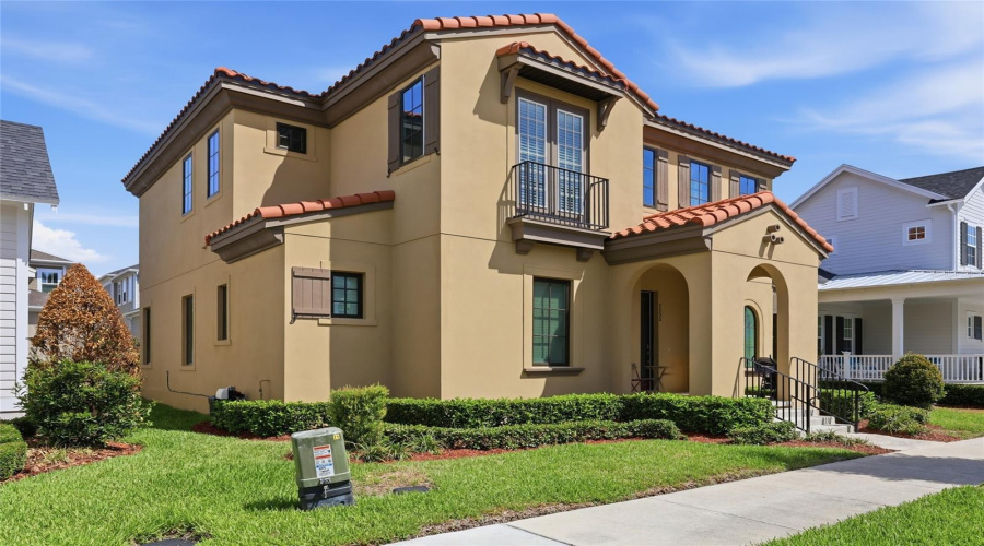 KISSIMMEE, Florida 34747, 6 Bedrooms Bedrooms, ,4 BathroomsBathrooms,Residential,For Sale,ESTUARY LAKE,0,MFRO6407514