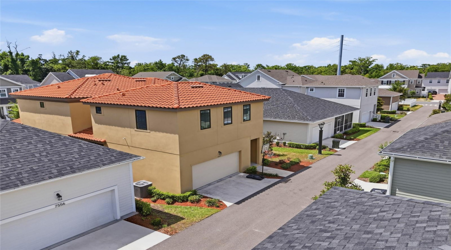 KISSIMMEE, Florida 34747, 6 Bedrooms Bedrooms, ,4 BathroomsBathrooms,Residential,For Sale,ESTUARY LAKE,0,MFRO6407514