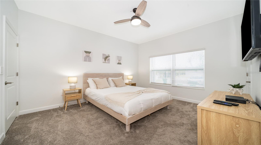 KISSIMMEE, Florida 34746, 4 Bedrooms Bedrooms, ,3 BathroomsBathrooms,Residential,For Sale,READING,0,MFRS5150119