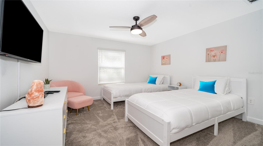 KISSIMMEE, Florida 34746, 4 Bedrooms Bedrooms, ,3 BathroomsBathrooms,Residential,For Sale,READING,0,MFRS5150119