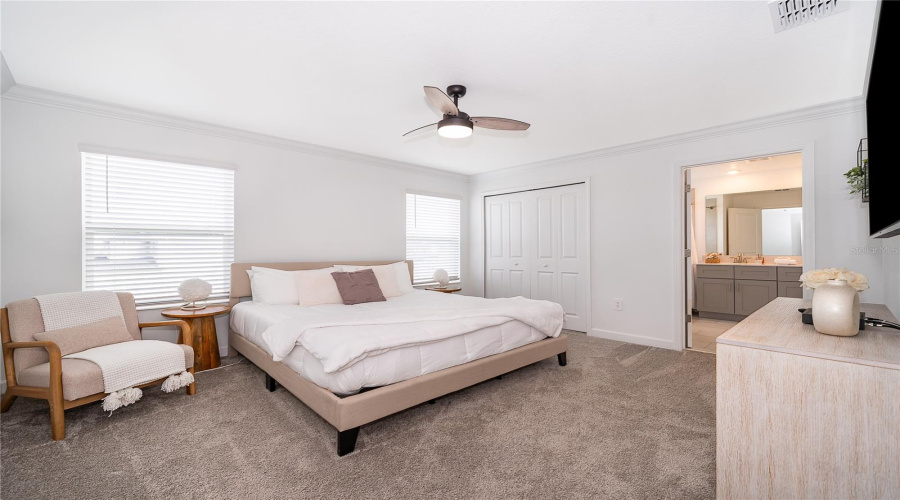 KISSIMMEE, Florida 34746, 4 Bedrooms Bedrooms, ,3 BathroomsBathrooms,Residential,For Sale,READING,0,MFRS5150119