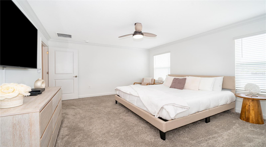 KISSIMMEE, Florida 34746, 4 Bedrooms Bedrooms, ,3 BathroomsBathrooms,Residential,For Sale,READING,0,MFRS5150119