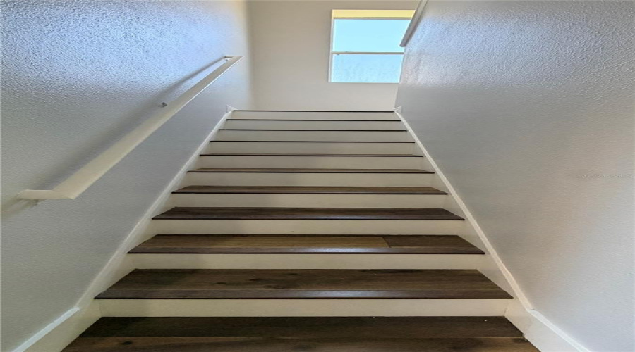 KISSIMMEE, Florida 34746, 5 Bedrooms Bedrooms, ,3 BathroomsBathrooms,Residential,For Sale,EAGLE ISLE,0,MFRS5149952