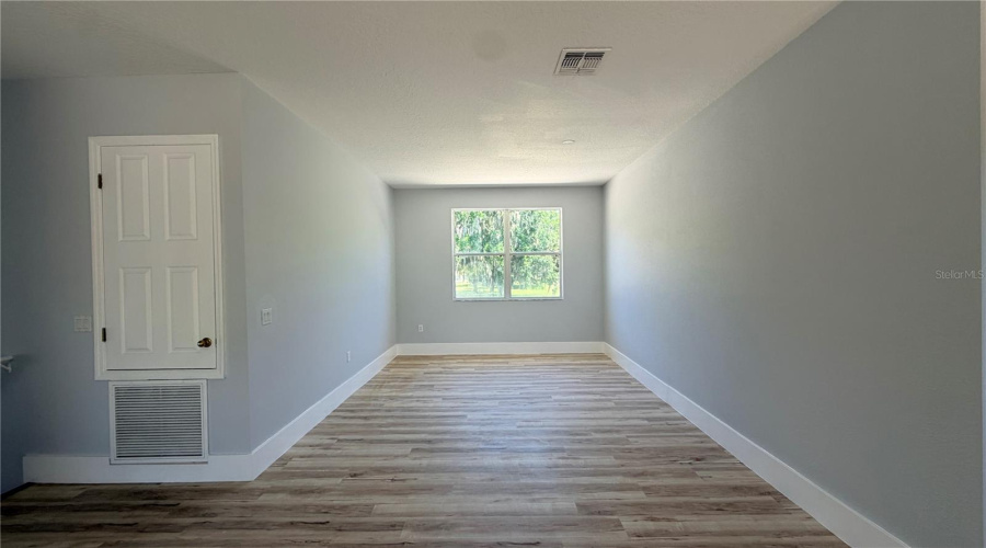 KISSIMMEE, Florida 34746, 5 Bedrooms Bedrooms, ,3 BathroomsBathrooms,Residential,For Sale,EAGLE ISLE,0,MFRS5149952