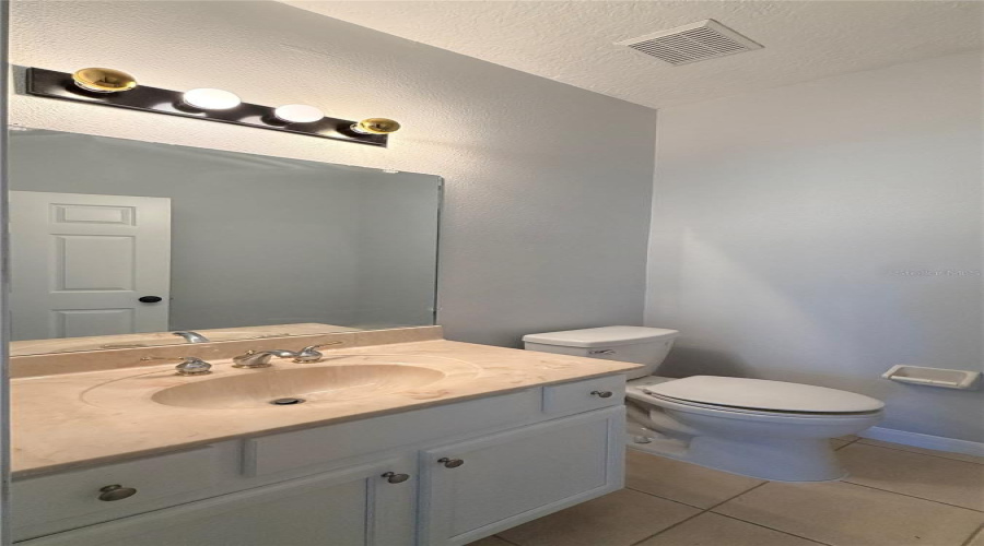 KISSIMMEE, Florida 34746, 5 Bedrooms Bedrooms, ,3 BathroomsBathrooms,Residential,For Sale,EAGLE ISLE,0,MFRS5149952