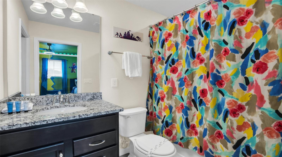 DAVENPORT, Florida 33897, 5 Bedrooms Bedrooms, ,5 BathroomsBathrooms,Residential,For Sale,SUMMER,0,MFRO6218294