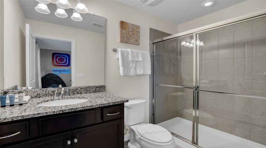 DAVENPORT, Florida 33897, 5 Bedrooms Bedrooms, ,5 BathroomsBathrooms,Residential,For Sale,SUMMER,0,MFRO6218294