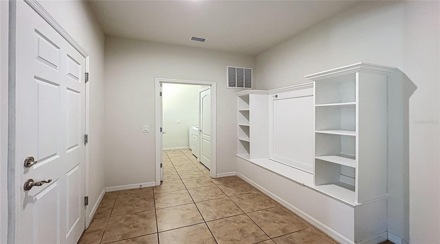 KISSIMMEE, Florida 34747, 8 Bedrooms Bedrooms, ,6 BathroomsBathrooms,Residential,For Sale,LIMA,0,MFRS5126817