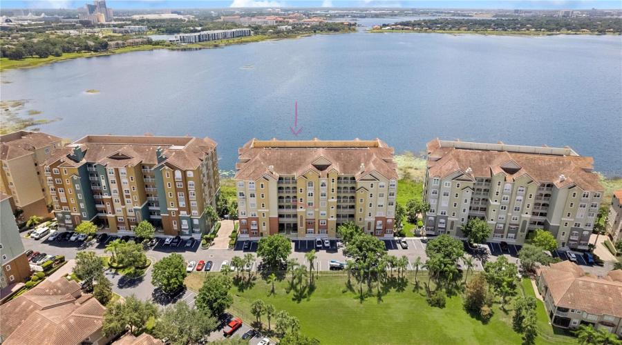 ORLANDO, Florida 32836, 4 Bedrooms Bedrooms, ,3 BathroomsBathrooms,Residential,For Sale,THE ESPLANADE,0,MFRO6408706