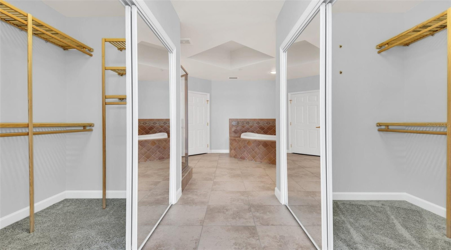 ORLANDO, Florida 32836, 4 Bedrooms Bedrooms, ,3 BathroomsBathrooms,Residential,For Sale,THE ESPLANADE,0,MFRO6408706