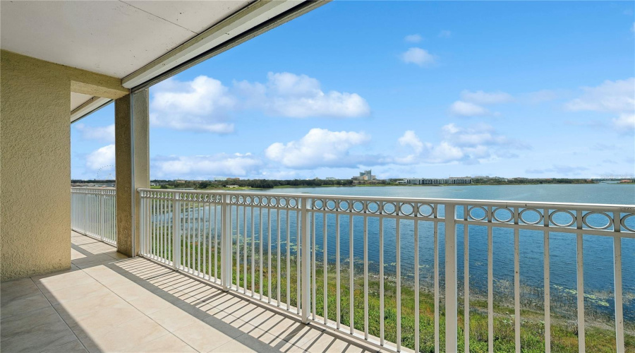 ORLANDO, Florida 32836, 4 Bedrooms Bedrooms, ,3 BathroomsBathrooms,Residential,For Sale,THE ESPLANADE,0,MFRO6408706