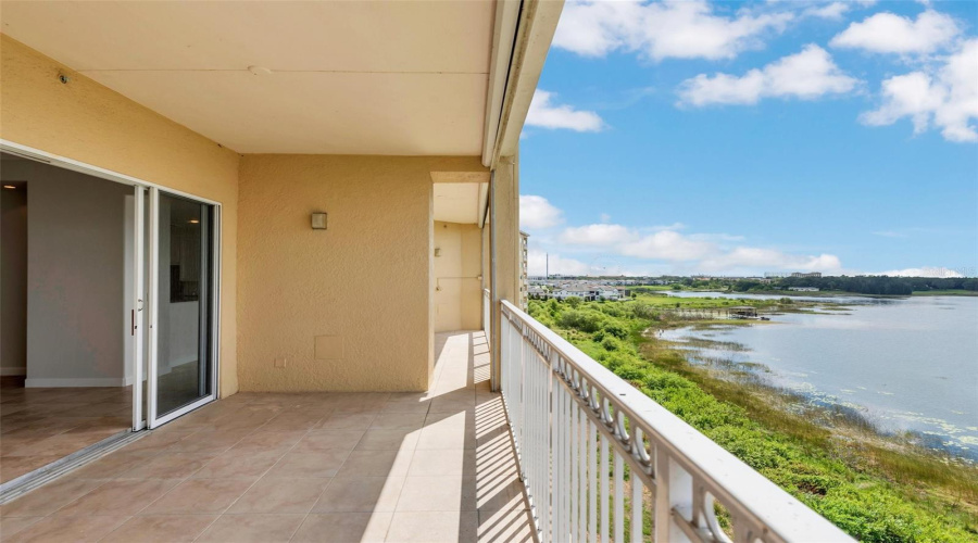 ORLANDO, Florida 32836, 4 Bedrooms Bedrooms, ,3 BathroomsBathrooms,Residential,For Sale,THE ESPLANADE,0,MFRO6408706