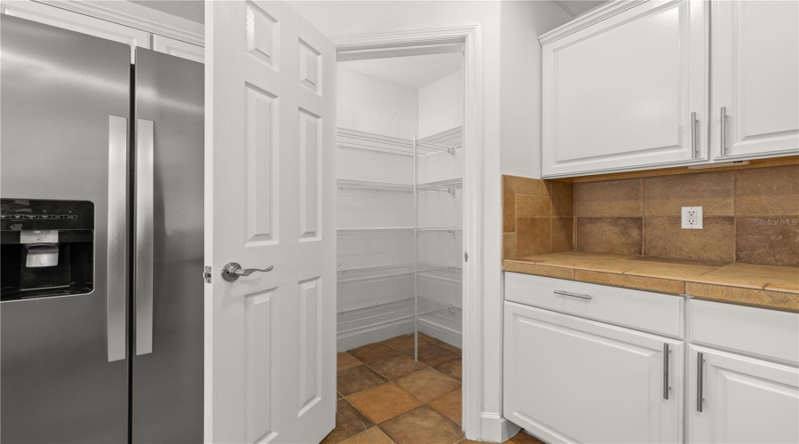 DAVENPORT, Florida 33897, 3 Bedrooms Bedrooms, ,2 BathroomsBathrooms,Residential,For Sale,RONA,0,MFRS5145567