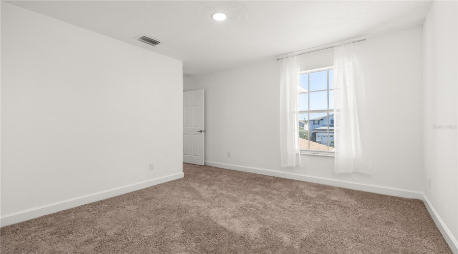 DAVENPORT, Florida 33897, 3 Bedrooms Bedrooms, ,2 BathroomsBathrooms,Residential,For Sale,RONA,0,MFRS5145567
