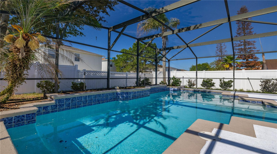 DAVENPORT, Florida 33897, 3 Bedrooms Bedrooms, ,2 BathroomsBathrooms,Residential,For Sale,RONA,0,MFRS5145567